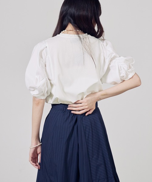 c/est(シーエ)の「c/est/シーエ ROSSY 半袖トップス 秋物 秋服 2026年秋冬(Tシャツ/カットソー・レディース・ブラック/オフホワイト・FREE)」の10枚目の写真