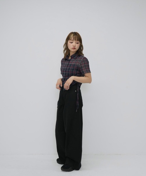 Enewd nina(エニュードニーナ)の「【zozo限定】シアー 半袖 サイドギャザー チェックシャツ(シャツ/ブラウス・レディース・ネイビー/ホワイト・FREE)」の19枚目の写真