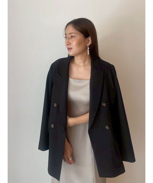 LAGUNAMOON(ラグナムーン)の「【追加生産】LADYスタンダードジャケット 結婚式 お呼ばれ(テーラードジャケット・レディース・チャコールグレー/ベージュ・FREE)」の7枚目の写真