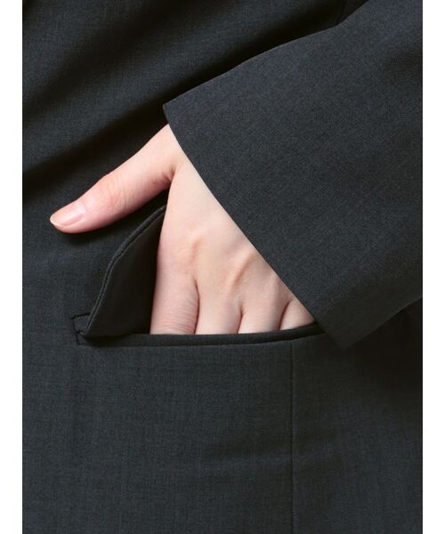 LAGUNAMOON(ラグナムーン)の「【追加生産】LADYスタンダードジャケット 結婚式 お呼ばれ(テーラードジャケット・レディース・チャコールグレー/ベージュ・FREE)」の15枚目の写真