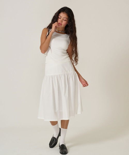 TINA：JOJUN（ティーナジョジュン）の「刺繍入り リボン ニット タンクトップ TINA：JOJUN（タンクトップ・レディース・ネイビー/ホワイト/ピンク・M）」の7枚目の写真