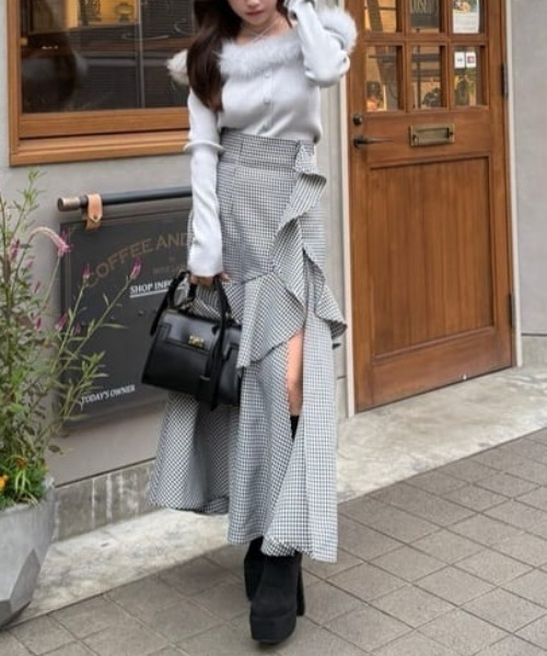 フリルスリットハイウエストスコートショートパンツ 秋服 冬服