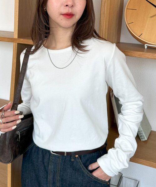DISCOAT(ディスコート)の「【WEB限定】ベーシックロングスリーブ(Tシャツ/カットソー・レディース・ブラック/グレー/オフホワイト/イエロー・FREE)」の7枚目の写真