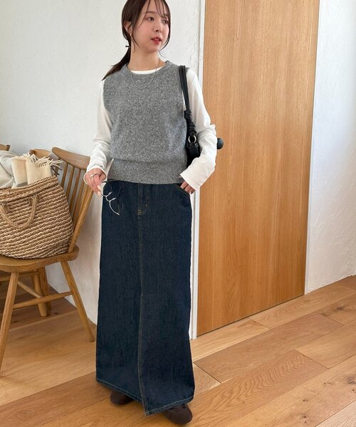 DISCOAT(ディスコート)の「【WEB限定】ベーシックロングスリーブ(Tシャツ/カットソー・レディース・ブラック/グレー/オフホワイト/イエロー・FREE)」の11枚目の写真