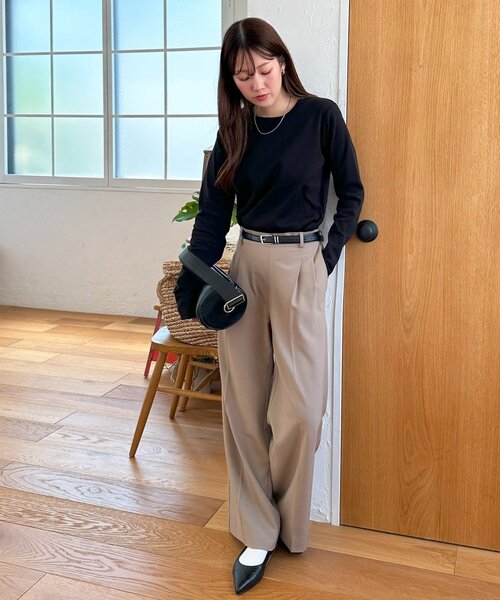 DISCOAT(ディスコート)の「【WEB限定】ベーシックロングスリーブ(Tシャツ/カットソー・レディース・ブラック/グレー/オフホワイト/イエロー・FREE)」の21枚目の写真