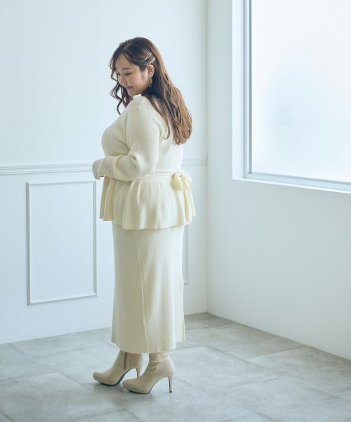 SMILE LAND(スマイルランド)の「<大きいサイズ>【らめちゃんコラボ】リブニットタイトスカート JERRY SELECT(スカート・レディース・ネイビー系/アイボリー・3L/L/LL/4L/5L)」の16枚目の写真