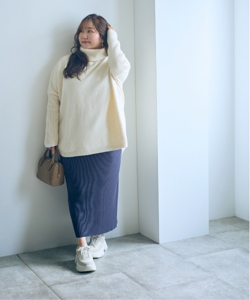 SMILE LAND(スマイルランド)の「<大きいサイズ>【らめちゃんコラボ】リブニットタイトスカート JERRY SELECT(スカート・レディース・ネイビー系/アイボリー・3L/L/LL/4L/5L)」の6枚目の写真