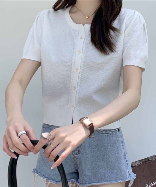 shoppinggo(ショッピングゴー)の「カーディガン UVカット 接触冷感 Vネック 紫外線対策 薄手ニット 冷房対策 大きいサイズ(カーディガン/ボレロ・レディース・ホワイト/ブラック・FREE)」の8枚目の写真
