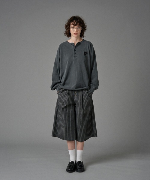 ONCILY（オンシェリー）の「HENRY NECK LONG SLEEVE T-SHIRT /ヘンリーネックロンT（Tシャツ/カットソー・メンズ・カーキ/ブラック系その他/杢グレー・SMALL/MEDIUM/LARGE）」の10枚目の写真