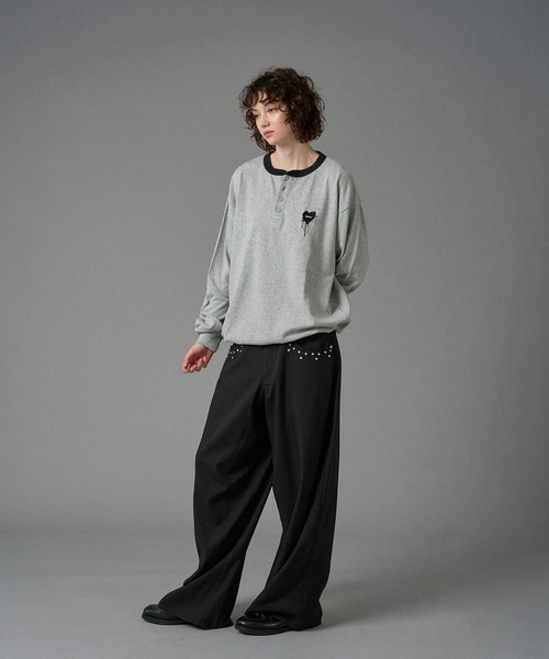 ONCILY（オンシェリー）の「HENRY NECK LONG SLEEVE T-SHIRT /ヘンリーネックロンT（Tシャツ/カットソー・メンズ・カーキ/ブラック系その他/杢グレー・SMALL/MEDIUM/LARGE）」の22枚目の写真