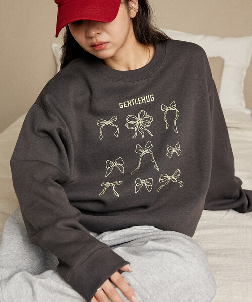 PUBLUX/パブリュクス リボン 刺繍 クルー スウェット 限定展開