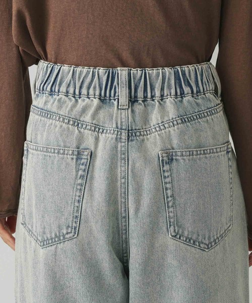 GLOBAL WORK（グローバルワーク）の「GOODデニムカラーバギーパンツ/498402（デニムパンツ・レディース・インディゴブルー/ブラウン・X-SMALL/SMALL/MEDIUM/LARGE/X-LARGE/XX-LARGE）」の16枚目の写真
