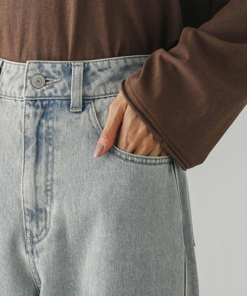 GLOBAL WORK（グローバルワーク）の「GOODデニムカラーバギーパンツ/498402（デニムパンツ・レディース・インディゴブルー/ブラウン・X-SMALL/SMALL/MEDIUM/LARGE/X-LARGE/XX-LARGE）」の18枚目の写真