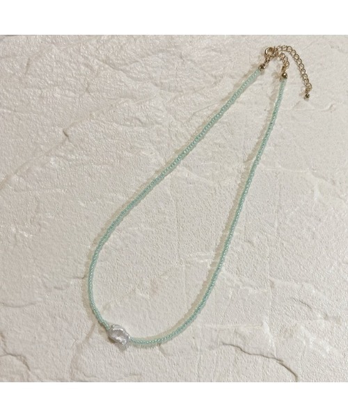 tone（トーン）の「【Seolrem】淡水パールバロックビーズチョーカー(MA)（チョーカー・レディース・A・FREE）」の2枚目の写真