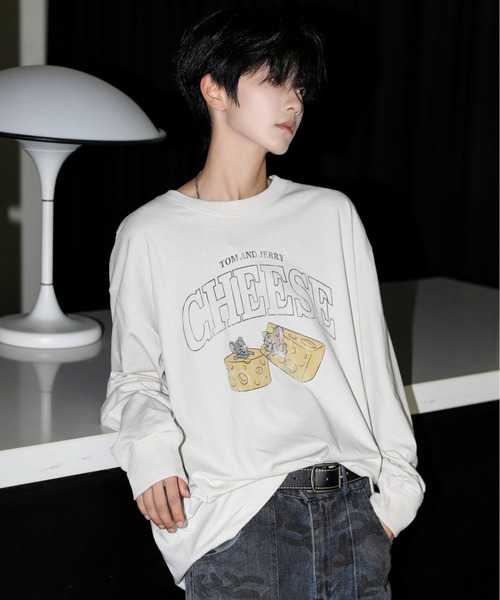 Tom&Jerry(トムアンドジェリー)の「【neos】ルーズシルエット TOM&JERRY トムとジェリー ピグメント風 プリント ロングスリーブ Tシャツ(Tシャツ/カットソー・メンズ・ブラック系1/ホワイト系2/ホワイト系1/ブラック系2・MEDIUM/X-LARGE/LARGE)」の1枚目の写真