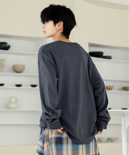 Tom&Jerry(トムアンドジェリー)の「【neos】ルーズシルエット TOM&JERRY トムとジェリー ピグメント風 プリント ロングスリーブ Tシャツ(Tシャツ/カットソー・メンズ・ブラック系1/ホワイト系2/ホワイト系1/ブラック系2・MEDIUM/X-LARGE/LARGE)」の8枚目の写真