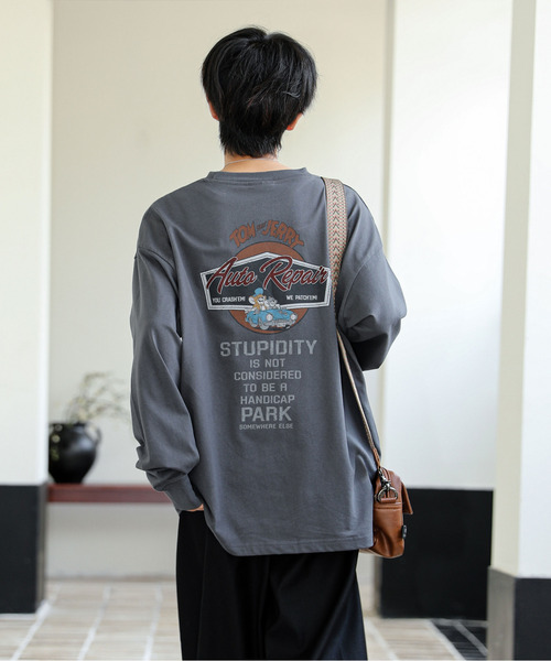 Tom&Jerry(トムアンドジェリー)の「【neos】ルーズシルエット TOM&JERRY トムとジェリー ピグメント風 プリント ロングスリーブ Tシャツ(Tシャツ/カットソー・メンズ・ブラック系1/ホワイト系2/ホワイト系1/ブラック系2・MEDIUM/X-LARGE/LARGE)」の21枚目の写真