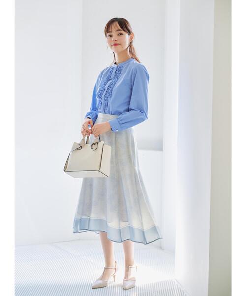 index(インデックス)の「バンドカラーフリルブラウス【洗濯機OK/イージーアイロン/防シワ】(シャツ/ブラウス・レディース・ライトブルー/チャコール/オフホワイト・38/40/36/42)」の14枚目の写真