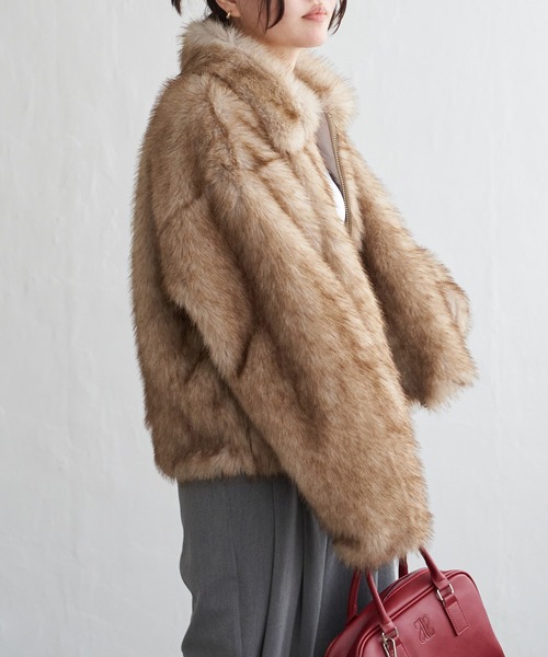 VENCEEXCHANGE(ヴァンスエクスチェンジ)の「シャギーファーショートコート(ブルゾン・レディース・ベージュ/グレー/グレー系その他・FREE)」の20枚目の写真