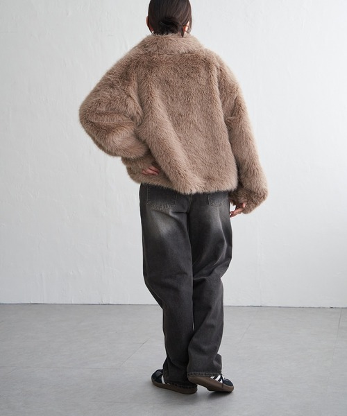 VENCEEXCHANGE(ヴァンスエクスチェンジ)の「シャギーファーショートコート(ブルゾン・レディース・ベージュ/グレー/グレー系その他・FREE)」の10枚目の写真