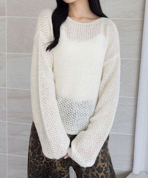 clear（クリア）の「メッシュオーバーニットトップス［大人 カジュアル 着回し力抜群］≪AW新作≫（ニット/セーター・レディース・グレー/ブラック/アイボリー/ベージュ・F）」の2枚目の写真