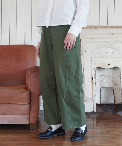 ZOZOMARKET(ゾゾマーケット)の「切替バレルカラーデニム-ZOZOMARKET by ハヤシアンナ(デニムパンツ・レディース・グリーン・マルチサイズ)」の3枚目の写真