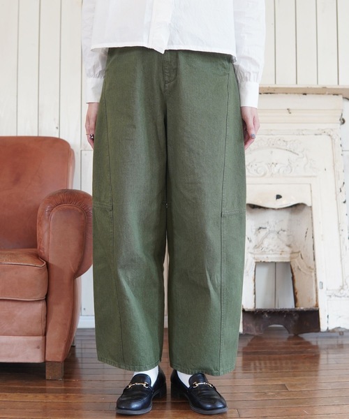 ZOZOMARKET(ゾゾマーケット)の「切替バレルカラーデニム-ZOZOMARKET by ハヤシアンナ(デニムパンツ・レディース・グリーン・マルチサイズ)」の4枚目の写真