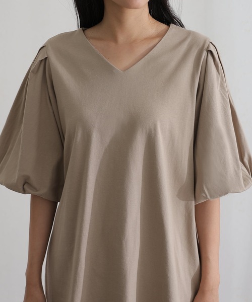 ElegChic(エレグシック)の「コットンパフスリーブTシャツ(Tシャツ/カットソー・レディース・ベージュ/ミント/ブラック/オフホワイト/チャコールグレー・M/XL/4L)」の14枚目の写真