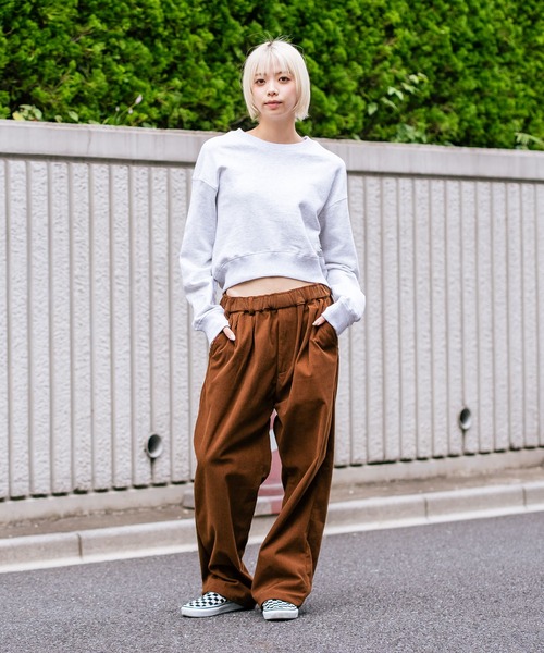 DISCUS(ディスカス)の「【DISCUS/ディスカス】裏毛 アイコニックコンパクト スウェットトレーナー ブランドロゴ(スウェット・レディース・杢グレー/レッド/ブルー/グリーン/ブラウン/ライトグレー・LARGE/MEDIUM)」の19枚目の写真
