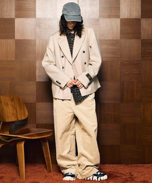 MAISON SPECIAL(メゾンスペシャル)の「《UNISEX》4 Colors Chambray Washable Wool Peaked Lapel Double Breasted Jacket/4色シャンブレーウォッシャブルウールピークドラペルダブルテーラードジャケット【MAISON SPECIAL/メゾンスペシャル】(テーラードジャケット・メンズ・ホワイト/チャコールグレー/ブラック/グレー/ダークブルー・1/2/0)」の15枚目の写真