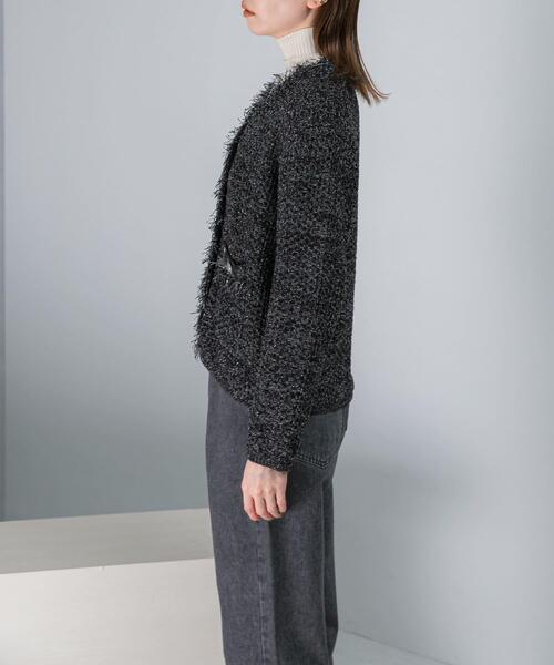 URBAN RESEARCH ROSSO WOMEN（アーバンリサーチ　ロッソ）の「ツイードVネックカーディガン（カーディガン/ボレロ・レディース・ブラック/オフホワイト・FREE）」の15枚目の写真