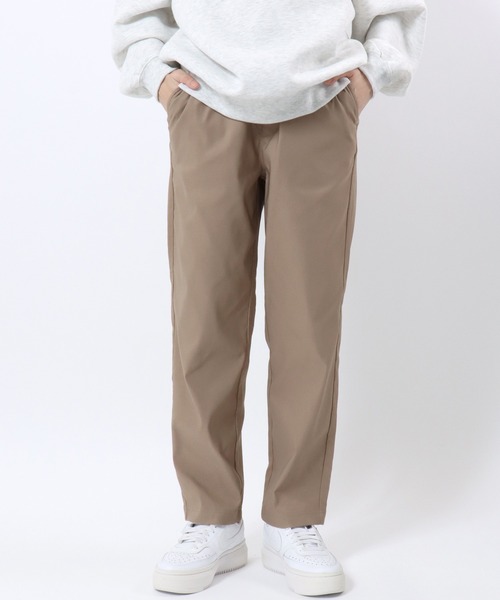 Salong hameu(サロン ハミュー)の「裏起毛 ストレッチ ストレートシルエットパンツ/カラーイージーパンツ レディース(チノパンツ・レディース・チャコールグレー/ブルー/ブラック/グレイッシュベージュ/カーキ/レンガ/マスタード/ベージュ・M/L/LL)」の2枚目の写真