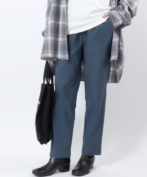 Salong hameu(サロン ハミュー)の「裏起毛 ストレッチ ストレートシルエットパンツ/カラーイージーパンツ レディース(チノパンツ・レディース・チャコールグレー/ブルー/ブラック/グレイッシュベージュ/カーキ/レンガ/マスタード/ベージュ・M/L/LL)」の6枚目の写真