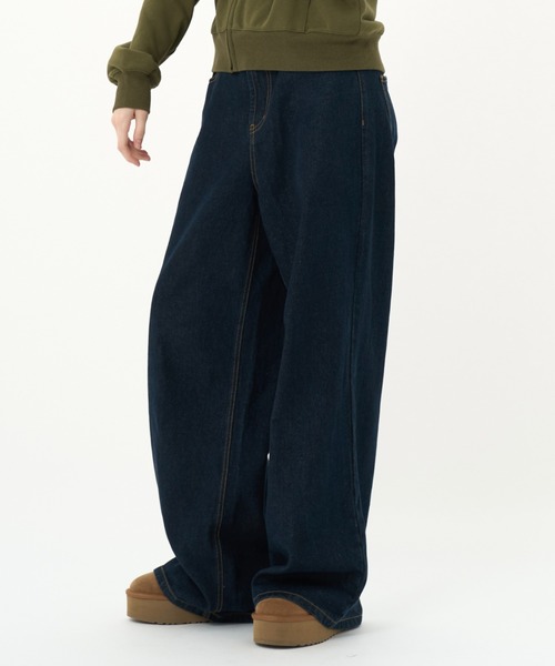 BENUA(ベヌア)の「Wide denim/ワイドデニムパンツ(デニムパンツ・レディース・ブラウン/インディゴブルー・MEDIUM/LARGE)」の17枚目の写真