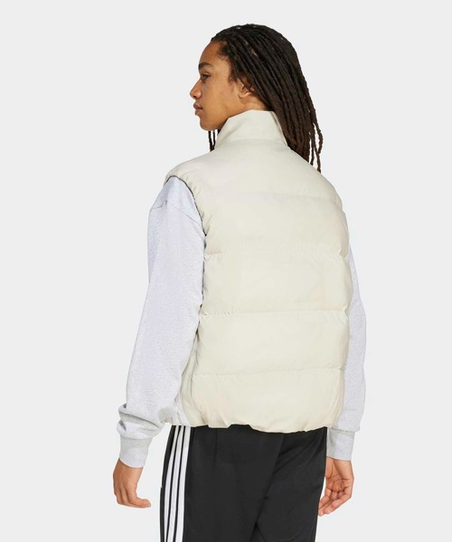 adidas（アディダス）の「エッセンシャルズ クライマウォーム スリーストライプス パファー ダウン ベスト / アディダス adidas（ダウンベスト・メンズ・ホワイト/ブラック・MEDIUM/LARGE/3XL/XX-LARGE/X-LARGE/SMALL）」の7枚目の写真