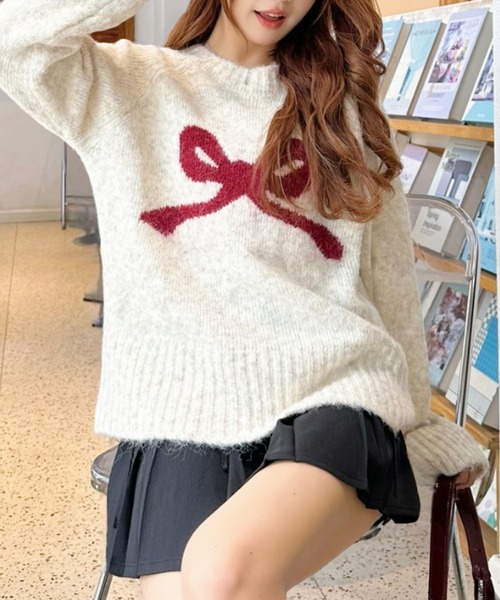 Ada.(エイダ)の「リボンモチーフ クルーネック モヘアタッチ ニット(ニット/セーター・レディース・アイボリー/ライトグレー/チャコール・FREE)」の1枚目の写真