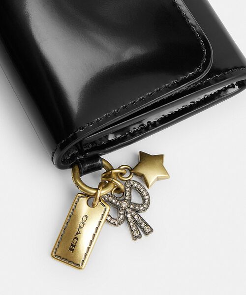 エッセンシャル フラップ カード ケース・チャーム（ミニ財布）（財布