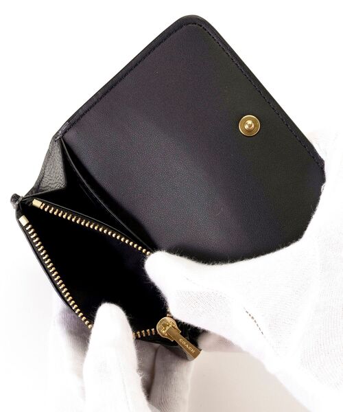 エッセンシャル フラップ カード ケース・チャーム（ミニ財布）（財布