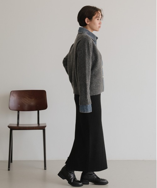 attiree(アティレー)の「ランダムリブニットスカート(スカート・レディース・グレー/ブラック/ベージュ・MEDIUM/LARGE)」の10枚目の写真
