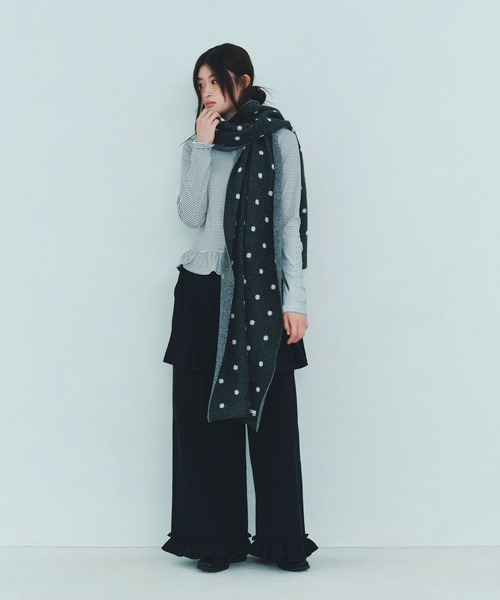 Heather（ヘザー）の「HOLiC アソート太マフラー　600864（マフラー・レディース・ブラック系その他/グレー系その他・ONE SIZE）」の4枚目の写真