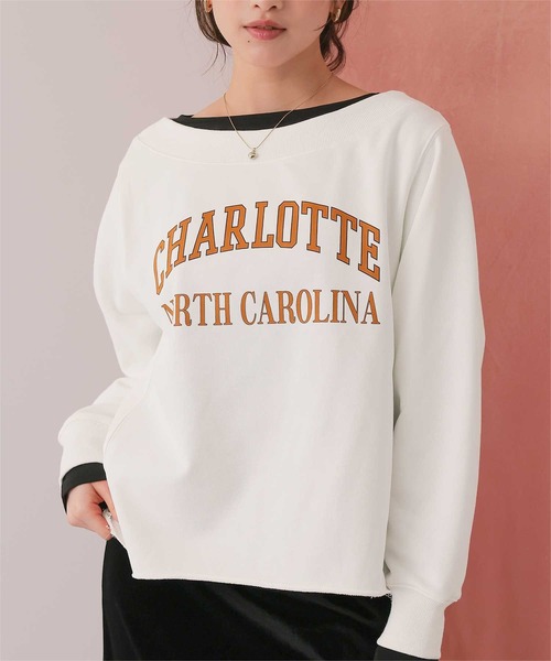 titivate(ティティベイト)の「オフショルダースウェットプルオーバー(スウェット・レディース・ベージュ系その他/レッド/オフホワイト/ネイビー/ブルー系その他/オートミール・FREE)」の19枚目の写真