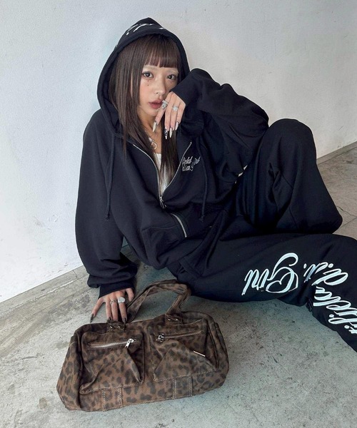 d.i.a.（ダイヤ）の「d.i.a.プレート付き レオパード ミニボストンバッグ（ボストンバッグ・レディース・ホワイト/ブラック/ブラウン・FREE）」の11枚目の写真