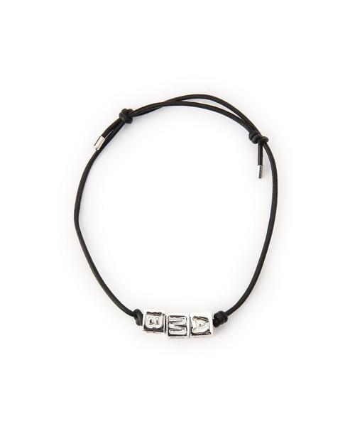 AMBUSH（アンブッシュ）の「AMBUSH(アンブッシュ) LOGO BRACE 1（ブレスレット・メンズ・ゴールド/シルバー・フリー）」の2枚目の写真