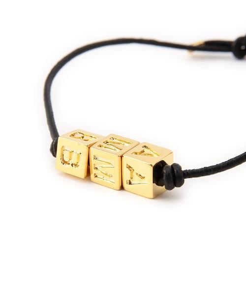 AMBUSH（アンブッシュ）の「AMBUSH(アンブッシュ) LOGO BRACE 1（ブレスレット・メンズ・ゴールド/シルバー・フリー）」の6枚目の写真