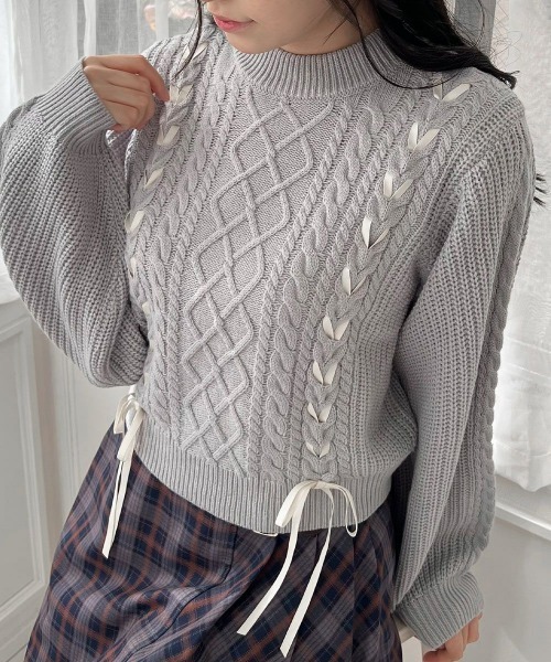 ダブルレースアップケーブルニットプルオーバー（ニット/セーター）｜F