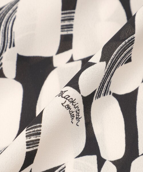 MACKINTOSH LONDON（マッキントッシュ ロンドン）の「【婦人画報11月号掲載】レトロタイルプリントワンピース（ワンピース・レディース・グリーン/ブラック・40/38）」の12枚目の写真