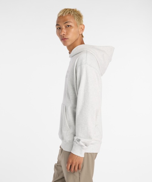 NEW BALANCE(ニューバランス)の「Athletics クラシックスフーディ(パーカー・メンズ・ライトグレー・XX-LARGE/X-LARGE/LARGE/MEDIUM/SMALL)」の2枚目の写真