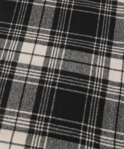 LEPSIM（レプシィム）の「洗えるチェック柄ストール　579832（ストール/ショール・レディース・ブラック・ONE SIZE）」の21枚目の写真