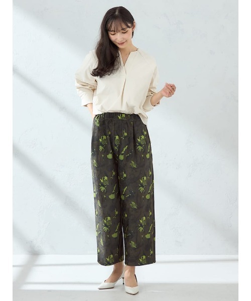 HARUYAMA(ハルヤマ)の「【WEB限定】ベロアテーパードパンツ FURRY(その他パンツ・レディース・ブラウン/チャコールグレー/ベージュ・F)」の2枚目の写真