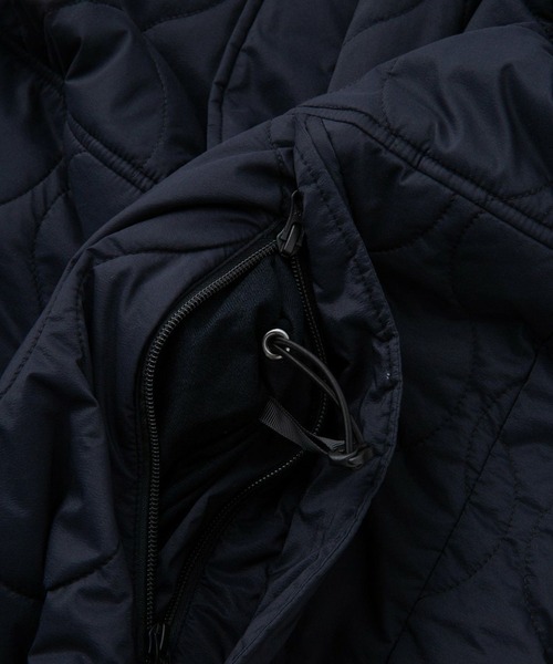 WILD THINGS(ワイルドシングス)の「WILD THINGS/ワイルドシングス QUILTING MONSTER PARKA シンサレート ひょうたんキルト モンスターパーカー ハンドウォーマー(ダウンジャケット/コート・レディース・ブラック・S/M)」の17枚目の写真